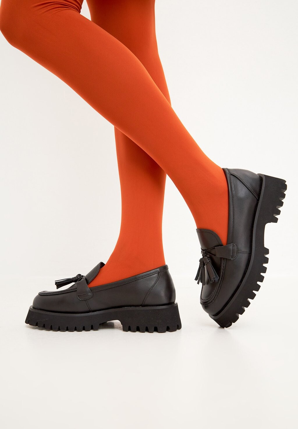 

Слипоны Loafers Cesare Gaspari, черный