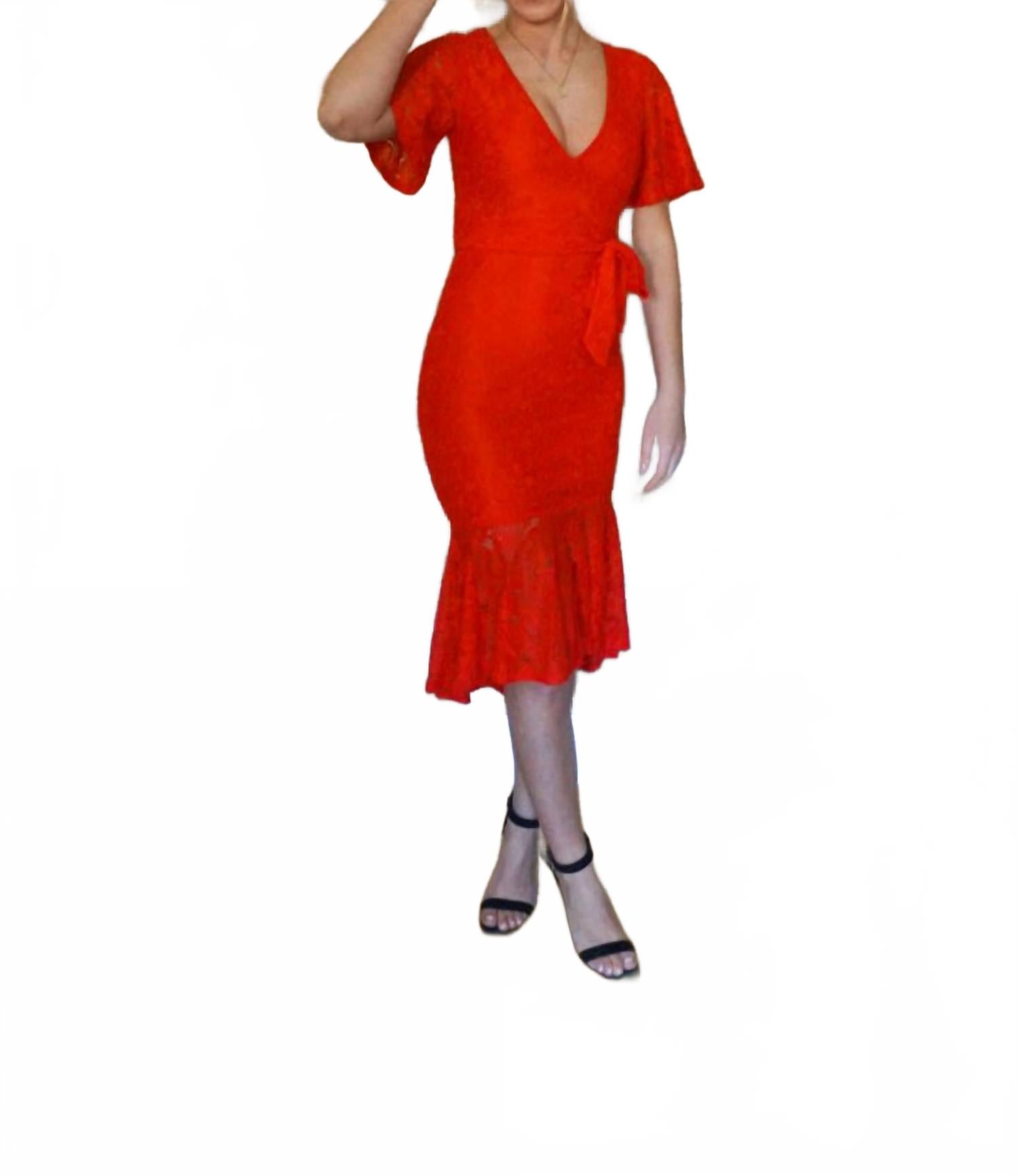 

Красное платье-русалка миди с завязками на талии The Clothing Company