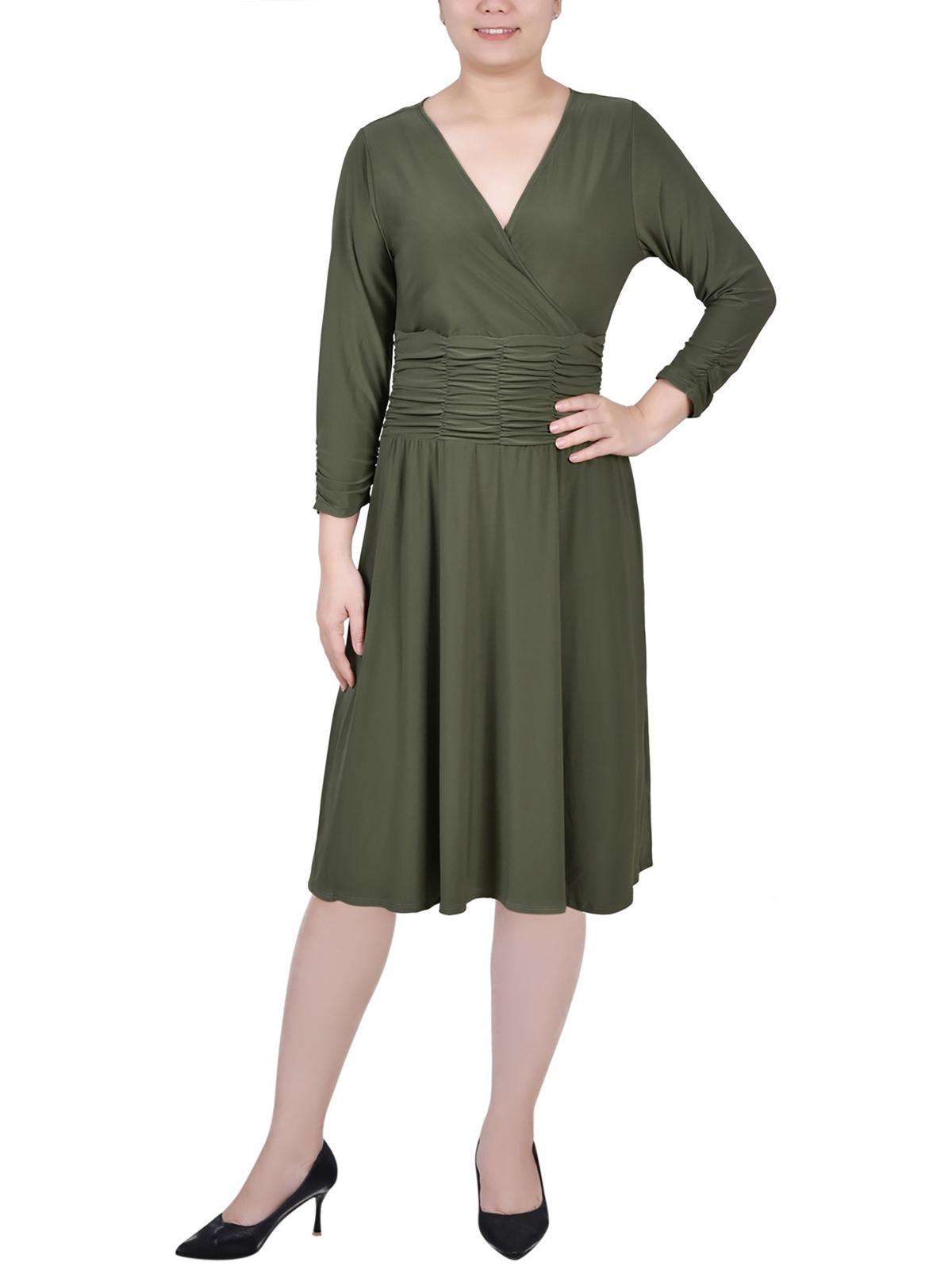 

Платье миди длиной до колена для маленьких женщин NY Collection, цвет oil green