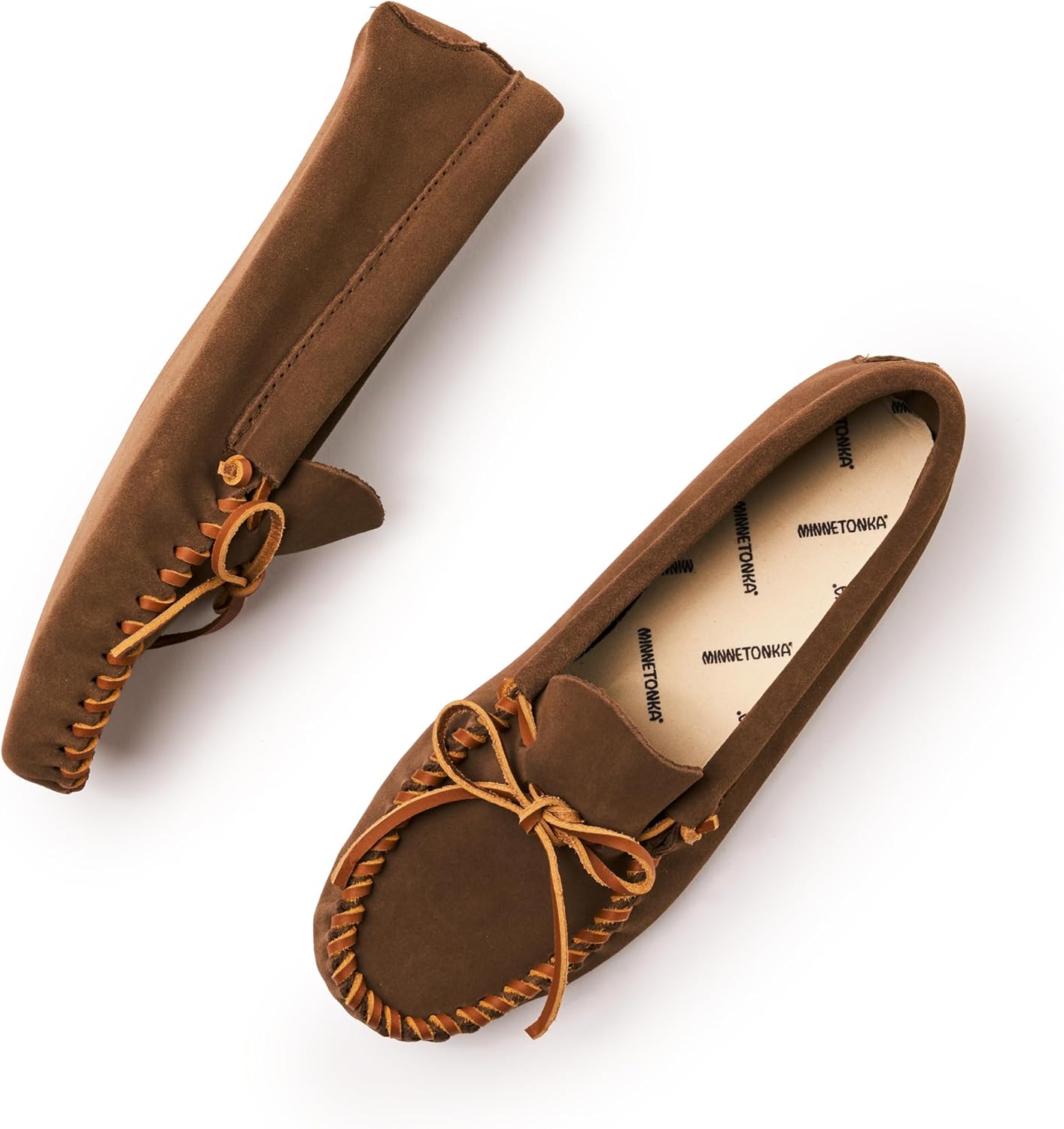 Мокасины Minnetonka для мужчин из мягкой кожи с кожаной подошвой и шнуровкой, коричневый — фото 2