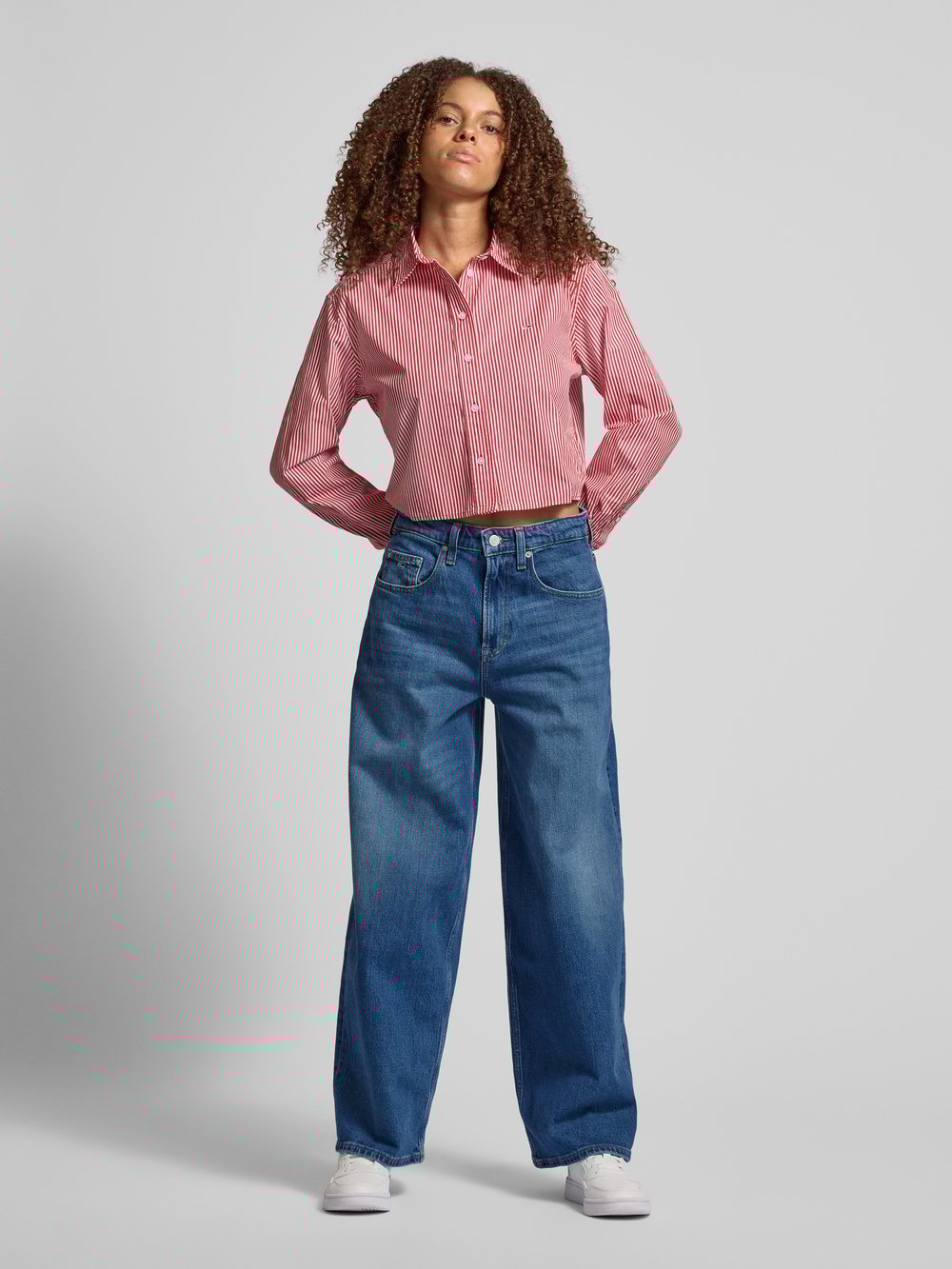 

Джинсы с 5-карманным дизайном, модель «CHARLIE» Tommy Jeans