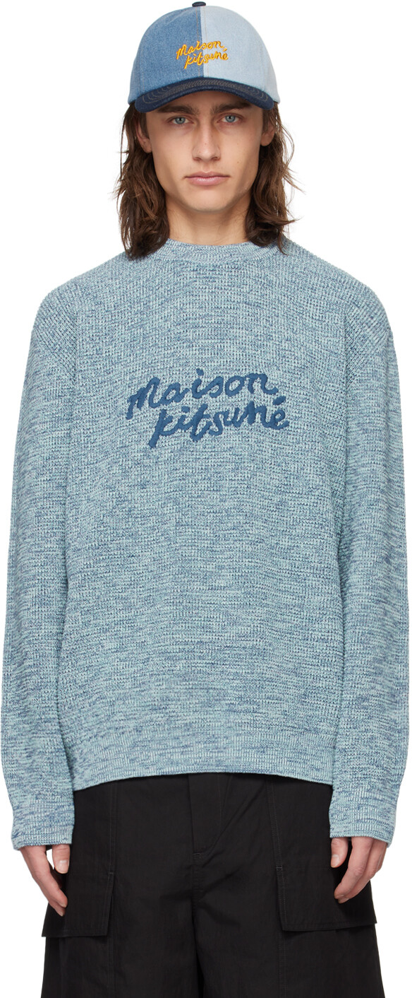 

Синий свитер с надписью «Рукописный» Maison Kitsune