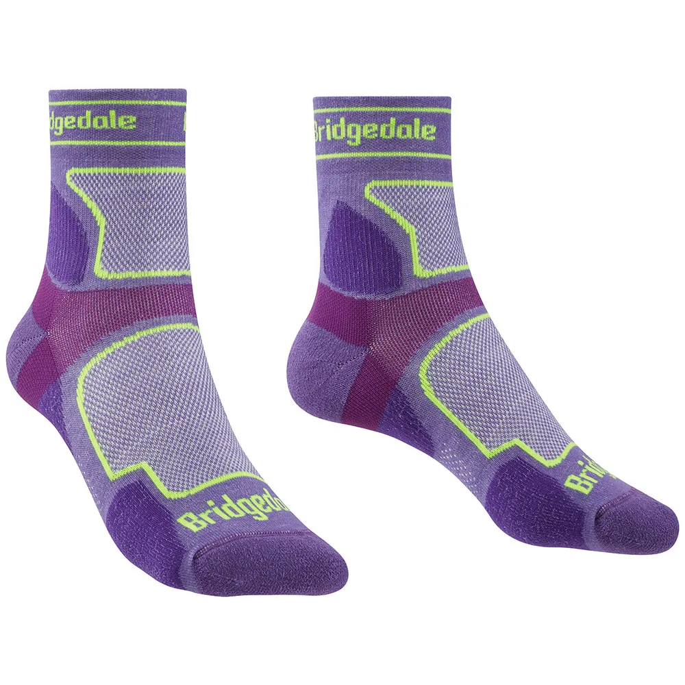 

Носки Bridgedale Ultralight T2 Coolmax Sport 3/4 Crew, фиолетовый