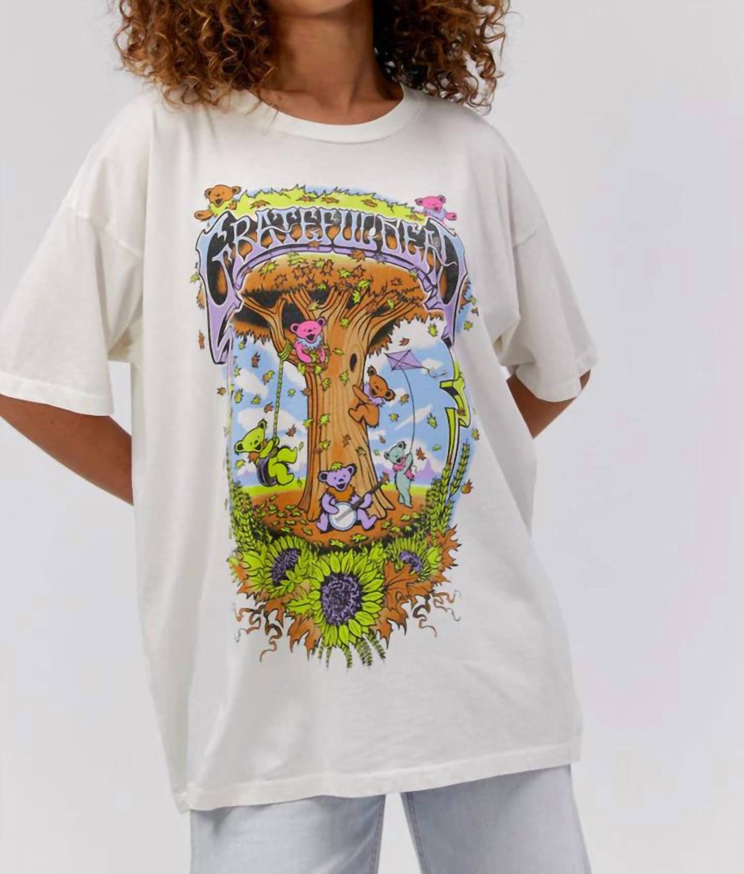 

Футболка Grateful Dead Autumn Bears Merch белого цвета DAYDREAMER