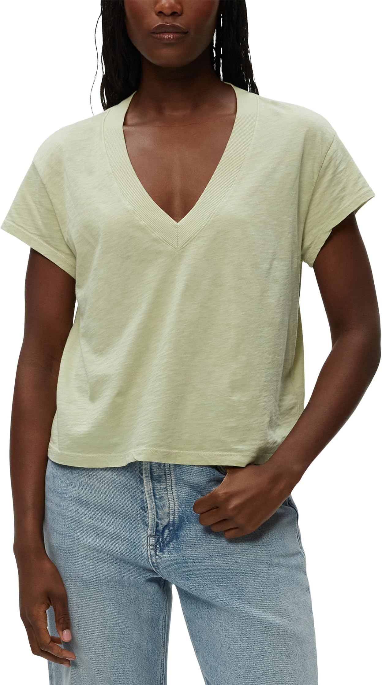 

Футболка Michael Stars Harlan Cropped V-Neck Tee, цвет Seacrest