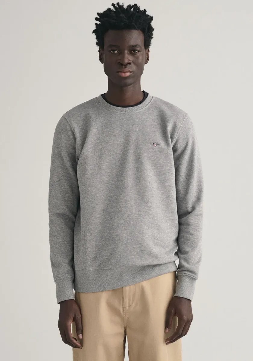 

Толстовка Gant "REG SHIELD C-NECK SWEAT" с вышитым логотипом на груди, серый