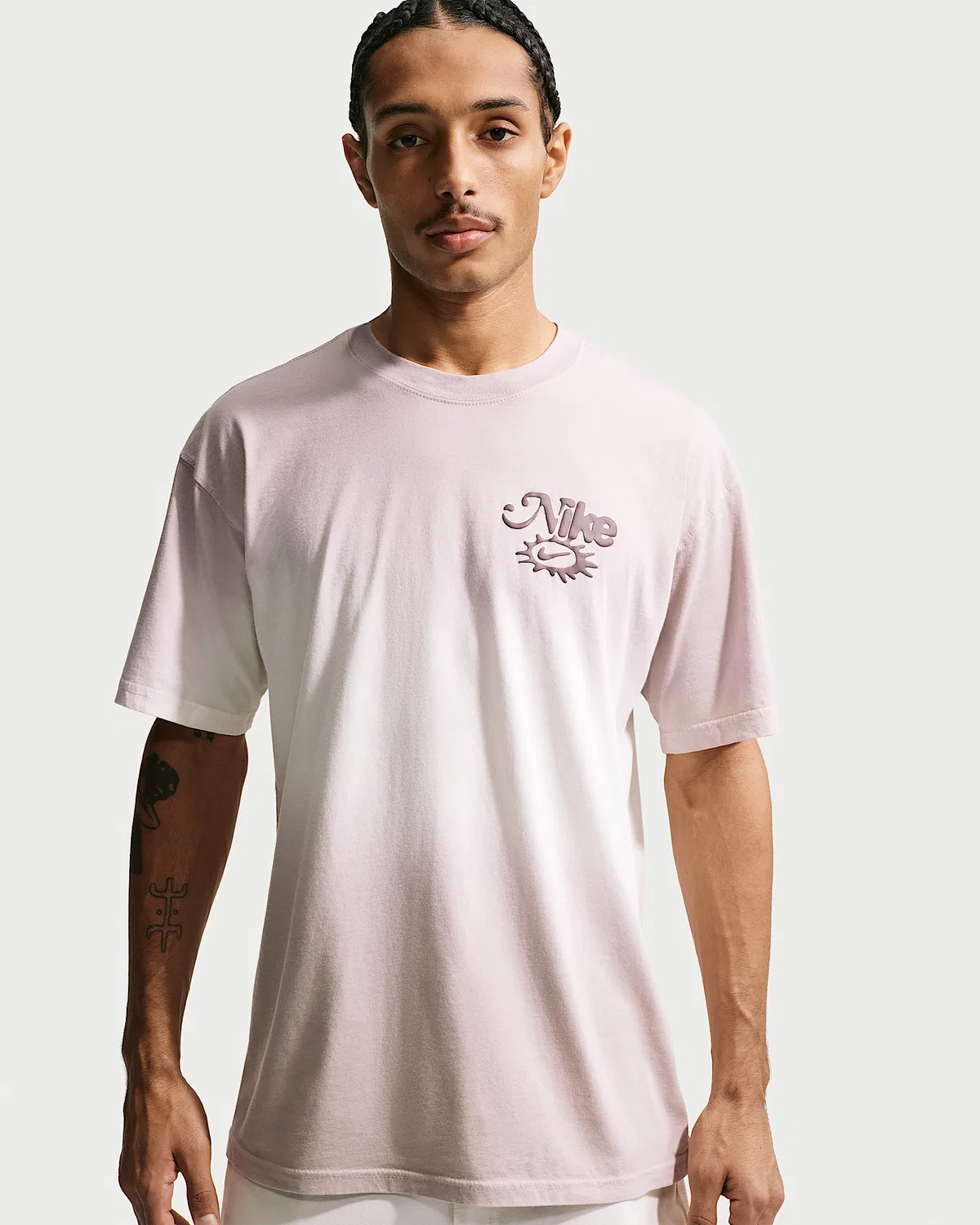 Футболка Nike Sportswear, Sail/Moon Particle — фото 2