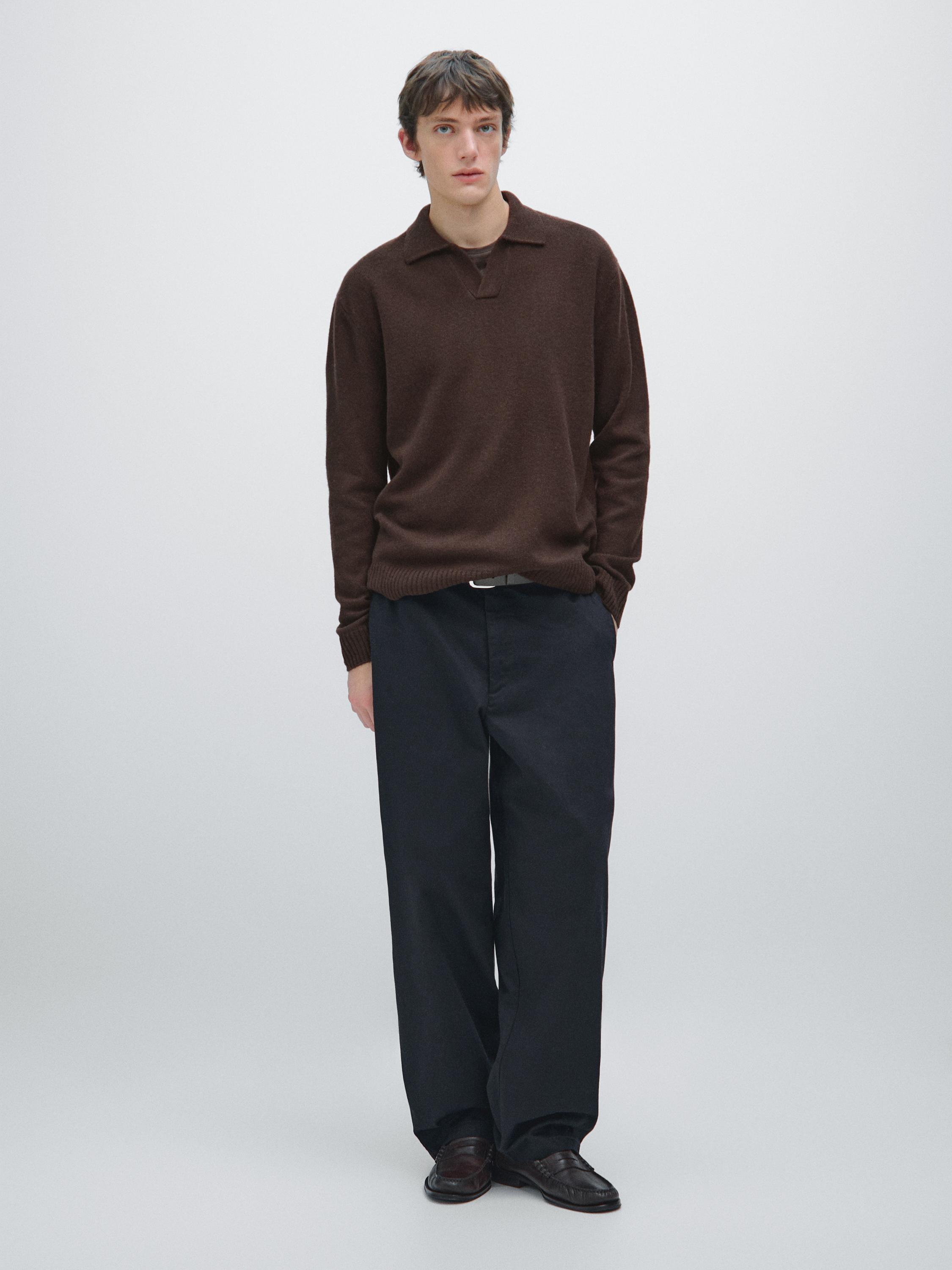 

Свитер-Поло с V-образным вырезом из смесовой шерсти Massimo Dutti, шоколадный