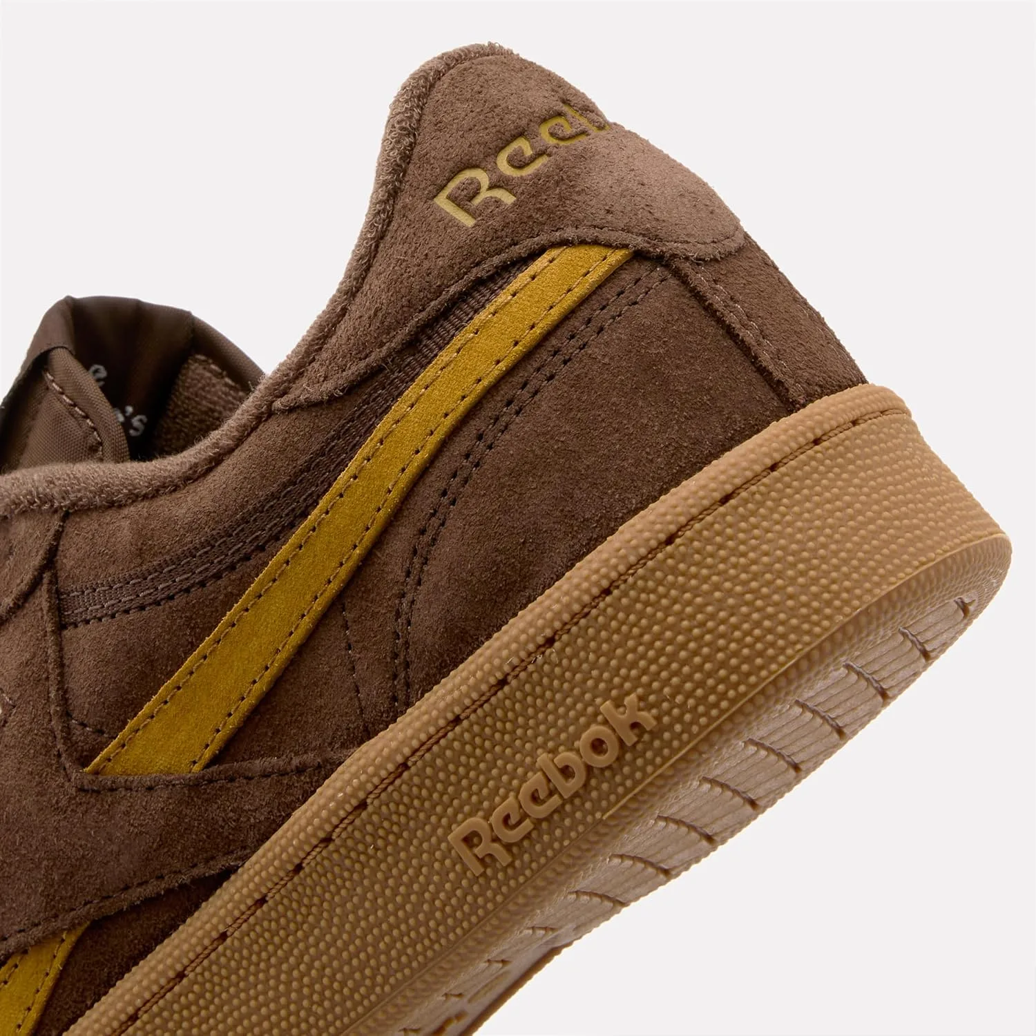 Кроссовки Reebok Unisex Club C Revenge Vintage, коричневый/золотой — фото 2