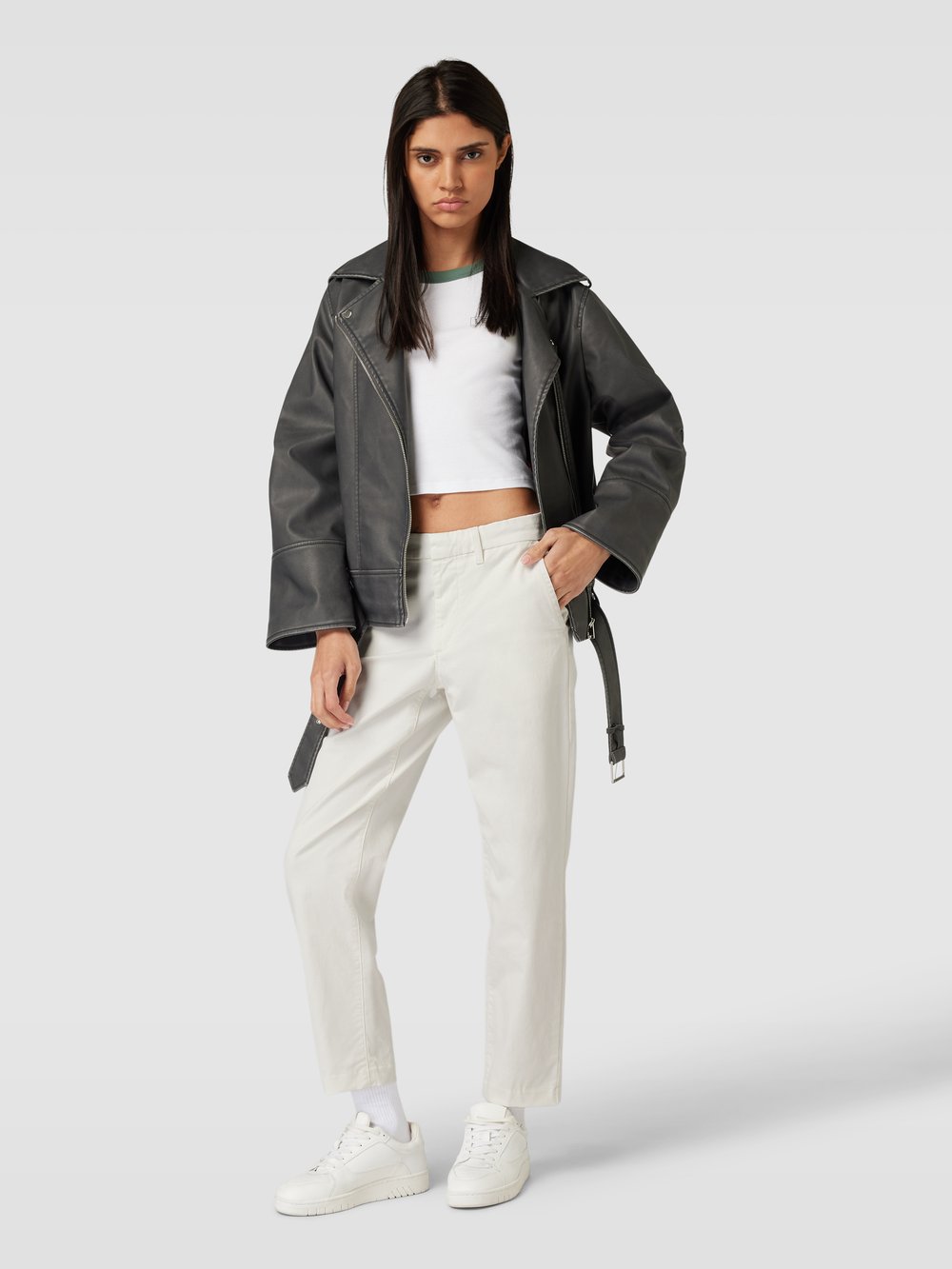 

Джинсы с нашивкой-лейблом модель «ESSENTIAL» Levi's 300, кремовый