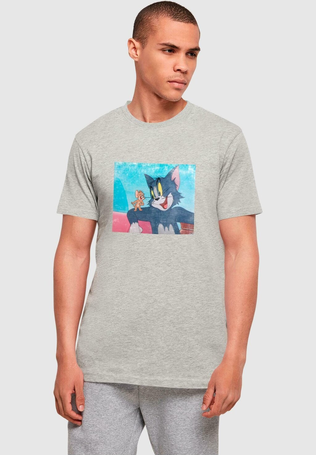 

Футболка с принтом TOM AND JERRY STILL ABSOLUTE CULT, светло-серый