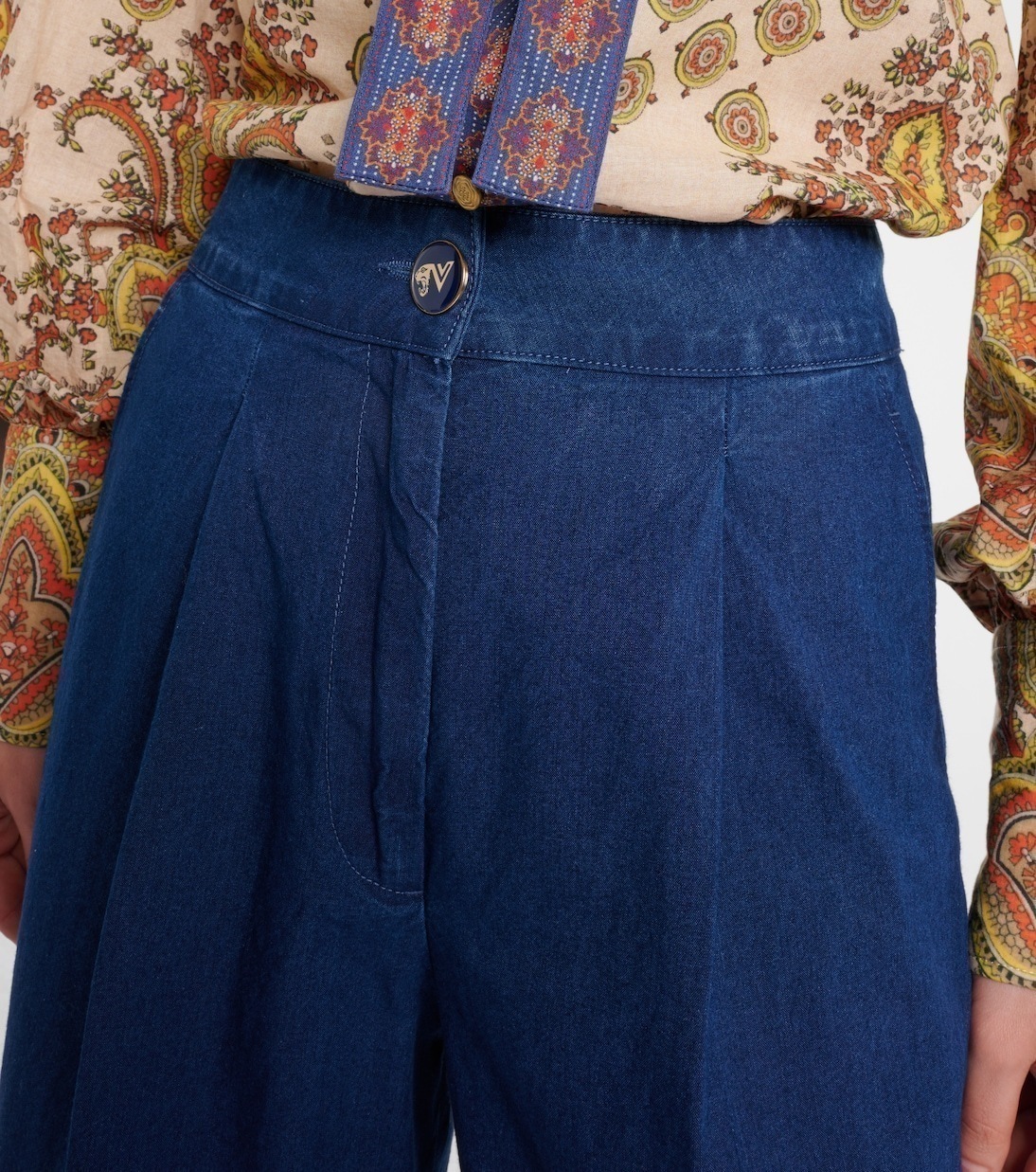 Джинсы с высокой посадкой и складками, широкие Valentino, Medium Blue Denim — фото 4
