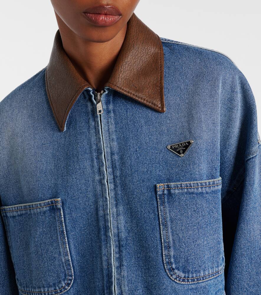 Короткая джинсовая куртка с кожаными деталями Prada, Light Blue — фото 4
