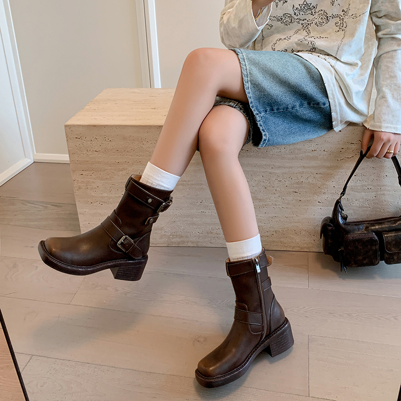 Yeezyy Reezy Ботильоны женские коричневые на каблуке 5,5 см, цвет Brown — фото 3