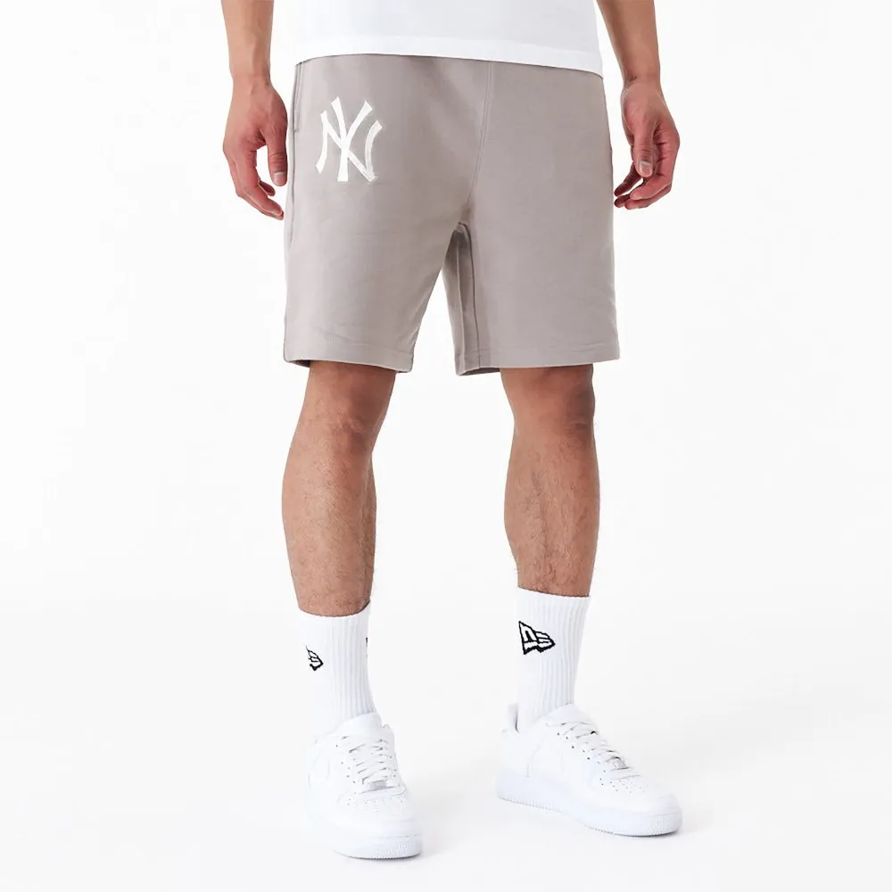 

Спортивные шорты New Era League Essntls New York Yankees, серый