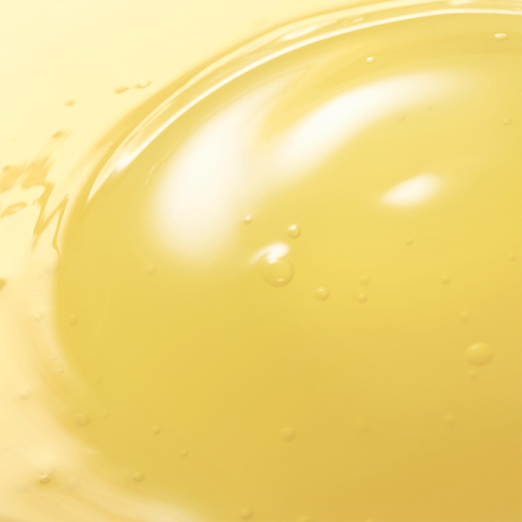 Средство для снятия макияжа ultimate ultimate the cleaning oil Sensai, объем 150 мл. — фото 4
