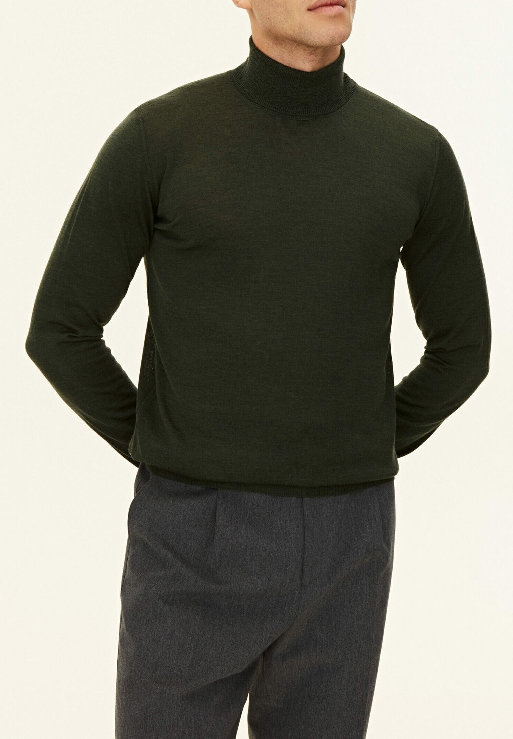

Свитер MARCEL ROLLNECK Oscar Jacobson, темно-зеленый