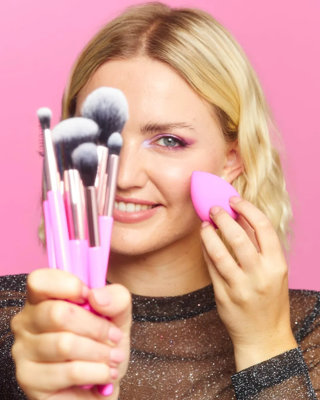 Набор кистей для макияжа The Brush Edit Makeup Revolution, 7 кистей, розовый — фото 4