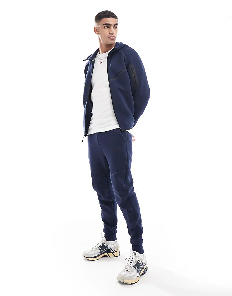 

Джоггеры Tech Fleece темно-синего цвета Nike