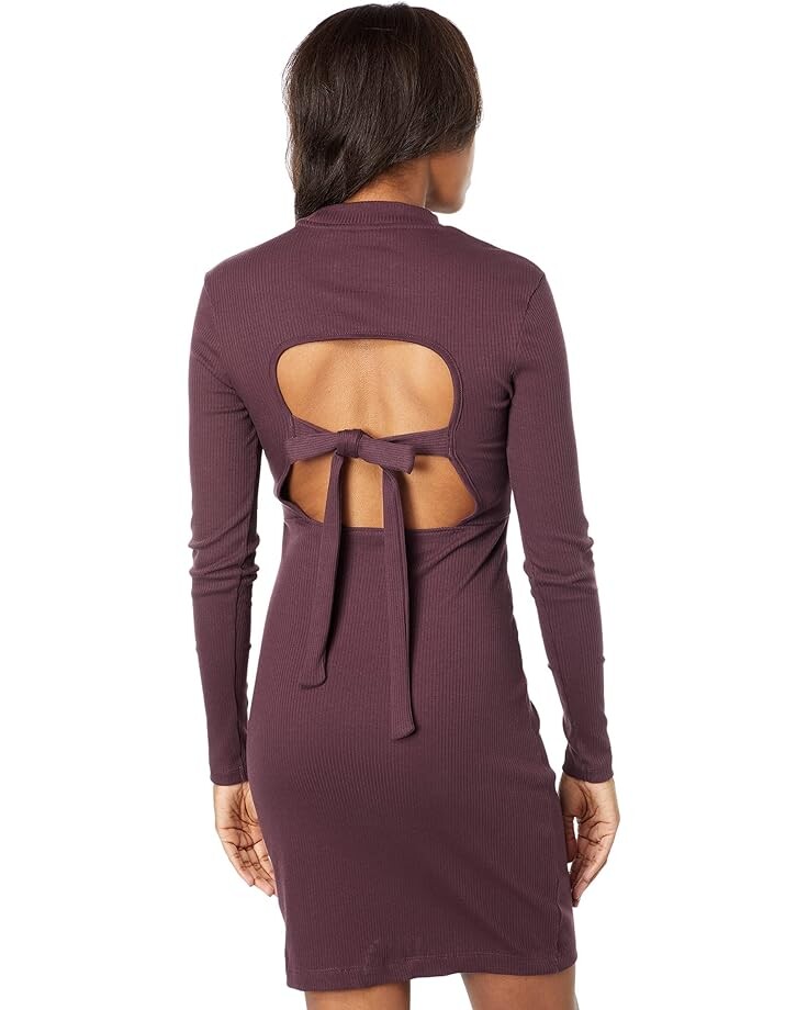 

Платье PUMA Classics Ribbed Long Sleeve Dress, цвет Fudge
