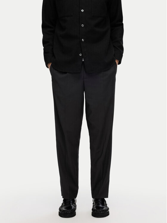 

Брюки зауженного кроя из ткани Selected Homme, черный