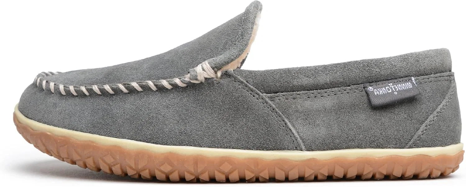 Мокасины из замши Minnetonka, серый