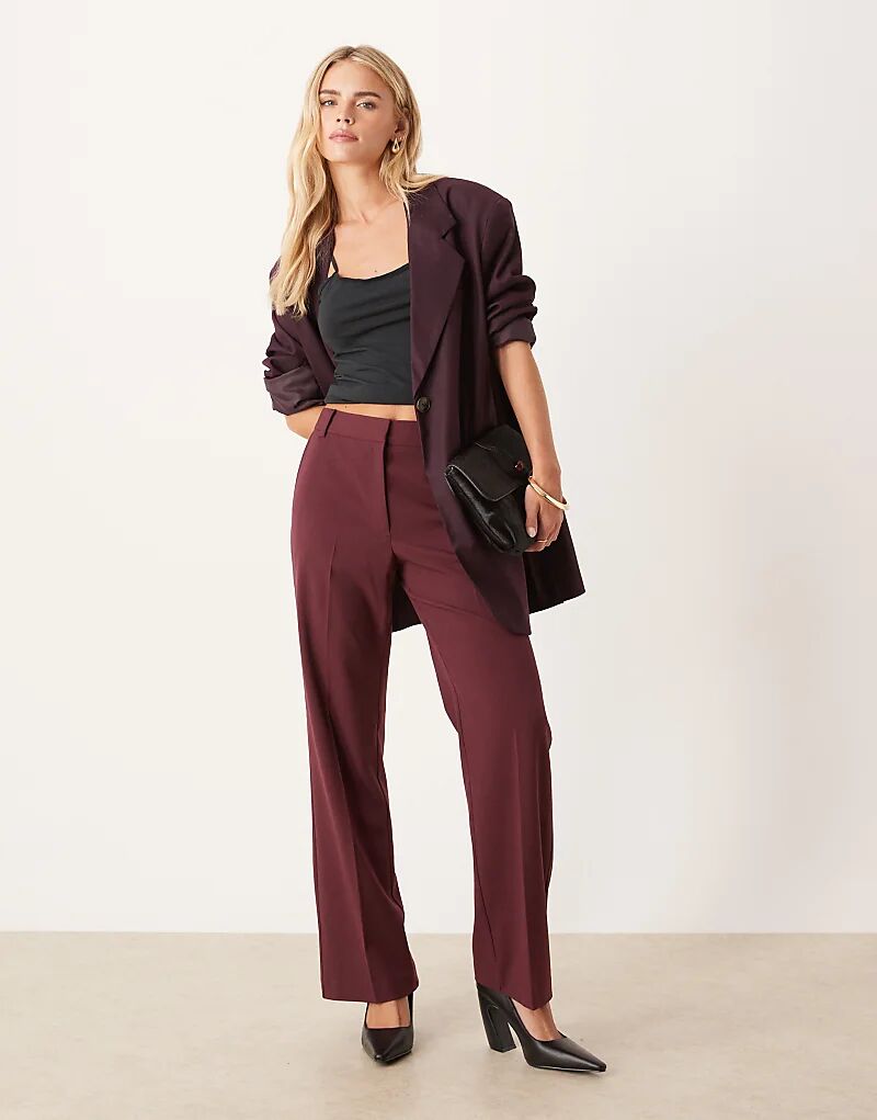 

Узкие брюки прямого кроя ASOS DESIGN Petite цвета шелковицы