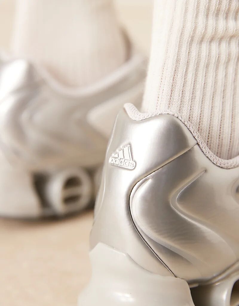 Кроссовки Adidas Originals Mega Ghostride серебристого цвета — фото 4