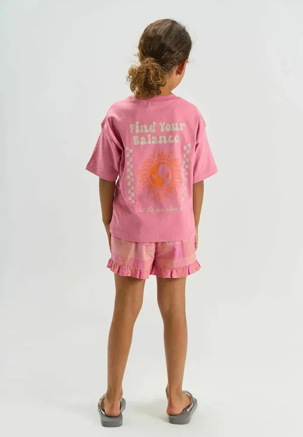Футболка Taylen tee print t-shirt The New, кашемировая роза — фото 2