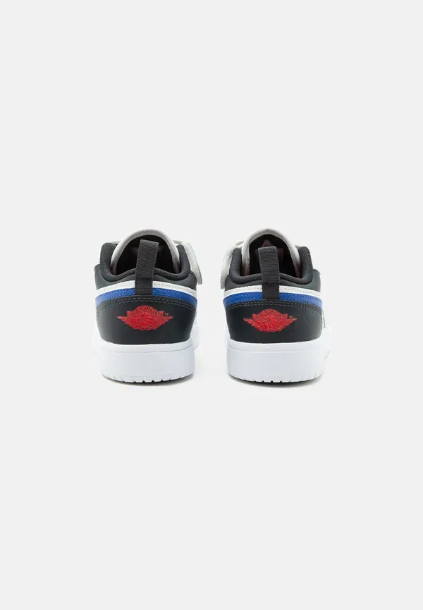 Кроссовки Jordan, phantom/university red/off noir/sail/game royal, фантом/университетский красный/офф-нуар/парус/игровой королевский — фото 3