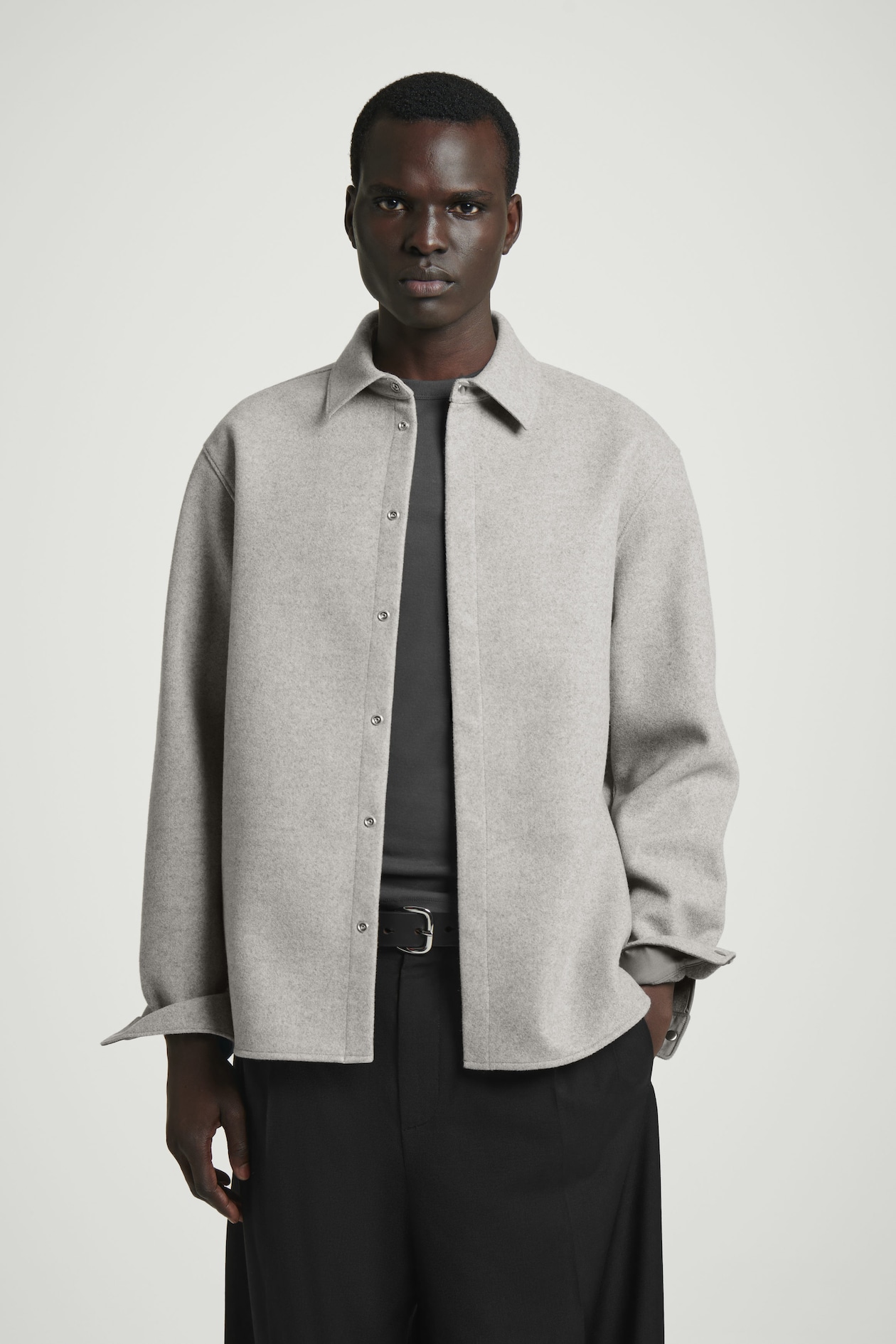 

Верхняя рубашка из шерсти-relaxed fit COS, серый меланж