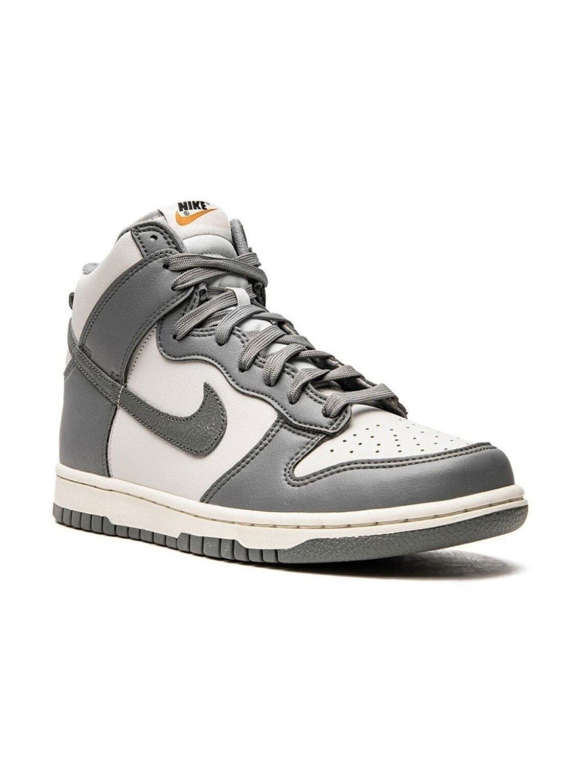 

Nike Kids кроссовки Dunk High SE, серый