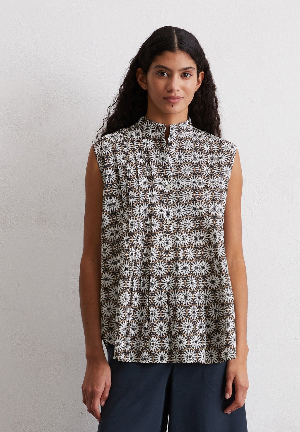 

Блуза ÄRMELLOSE PRINT FLARED AUS LEICHTEM Marc O'Polo, темно-синий