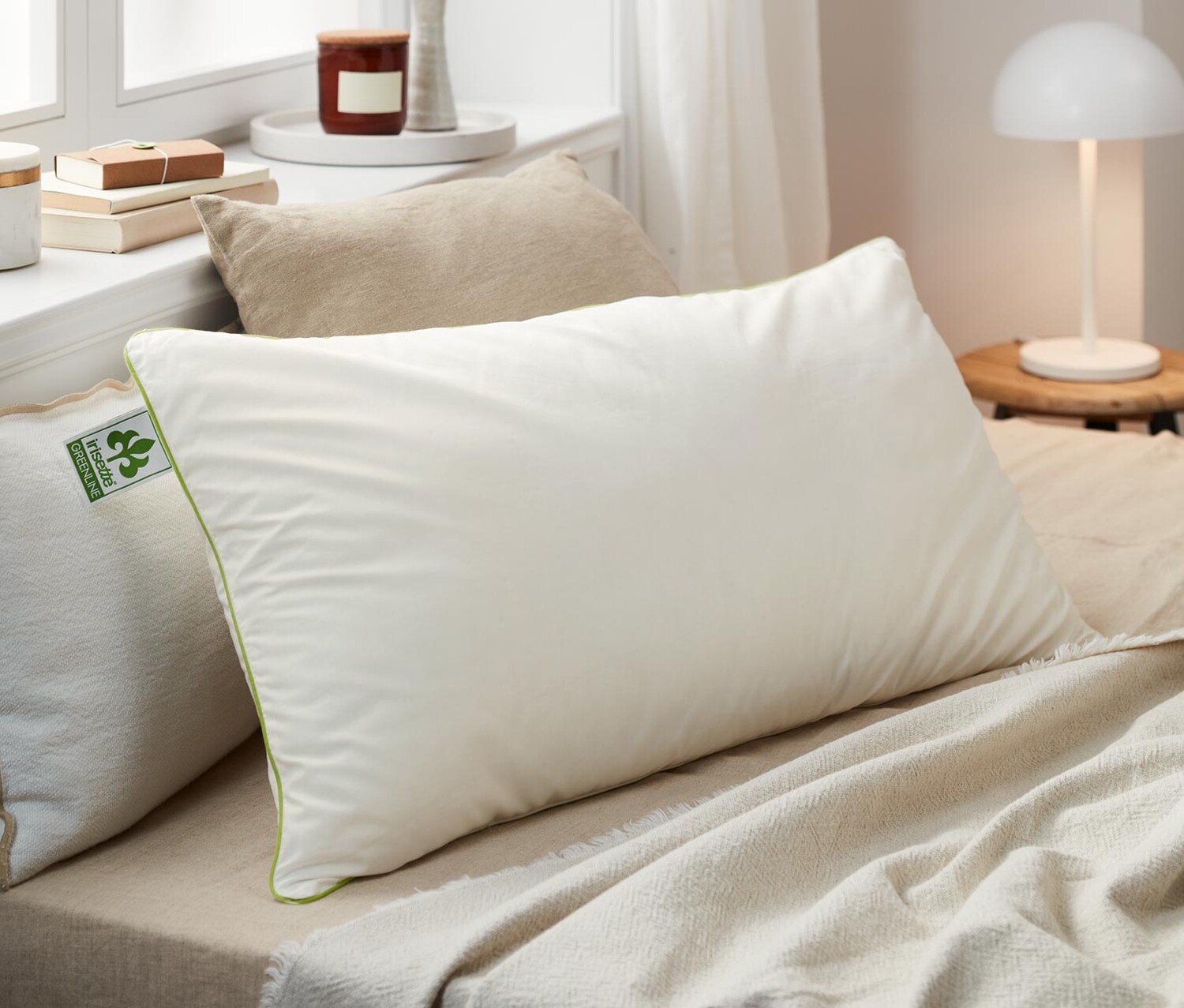 

Перьевая подушка irisette greenline Tchibo