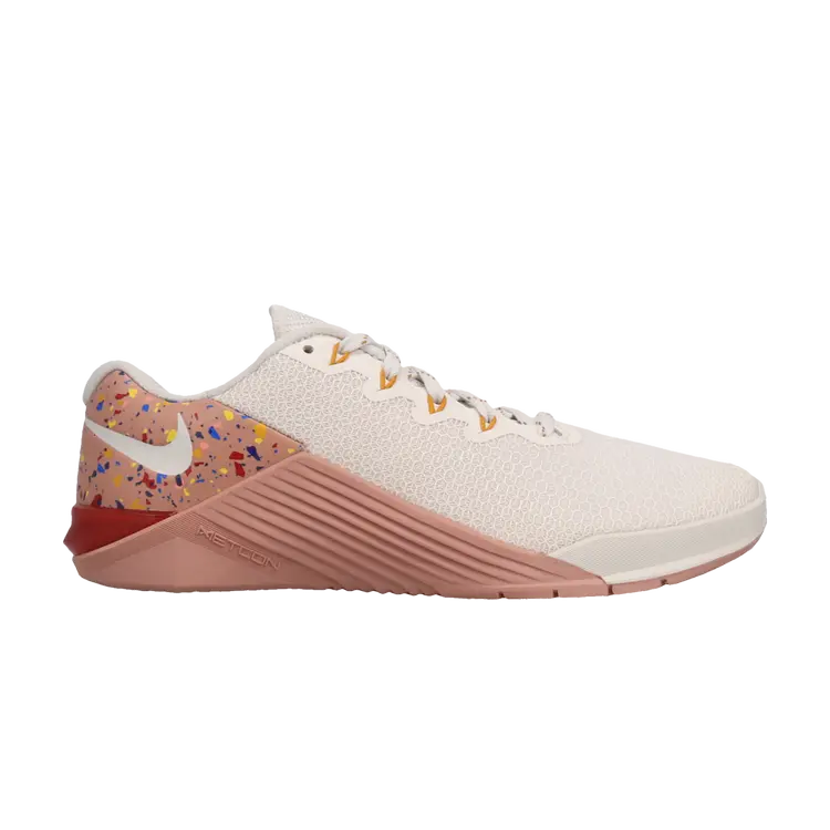 

Кроссовки Nike Wmns Metcon 5 AMP, белый