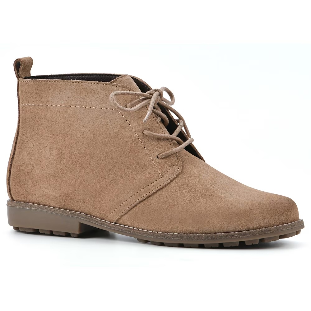 Широкие ботинки чакка Auburn White Mountain, цвет natural suede