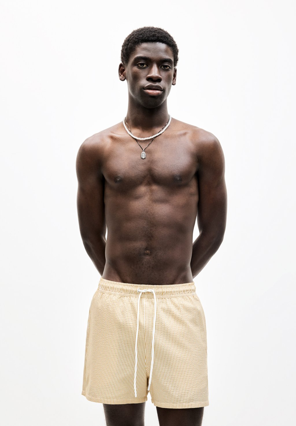 

Пляжные шорты STRIPE PULL&BEAR, горчичный