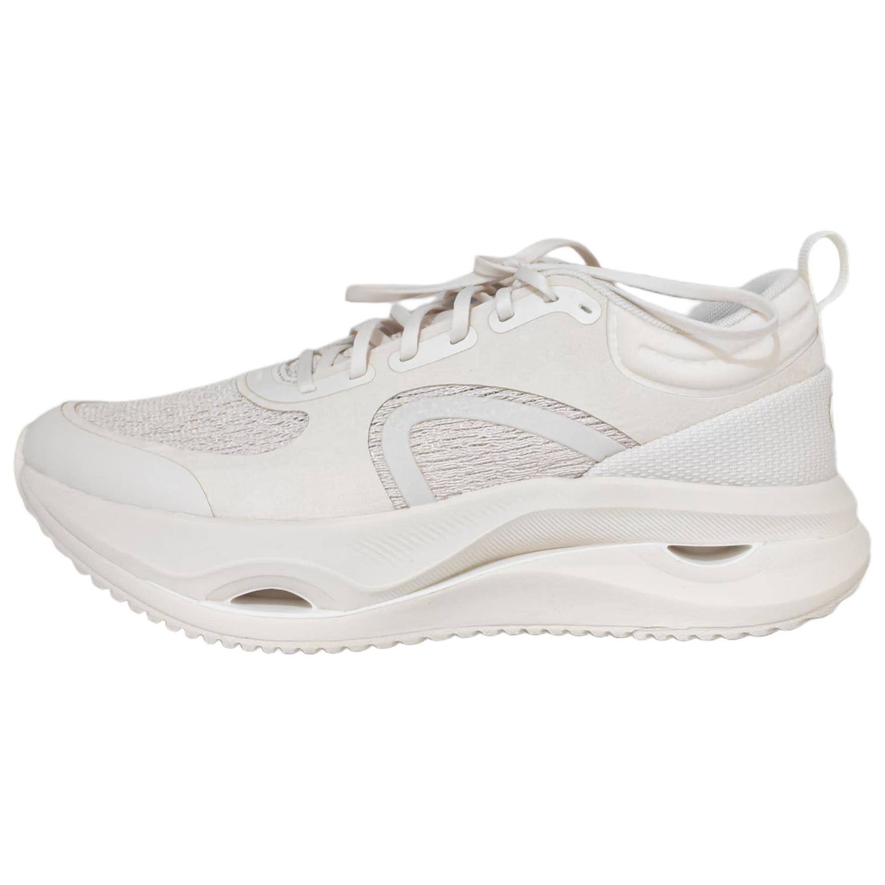 

Женские кроссовки для трейлраннинга и марафона Casual низкие с противоскользящей подошвой и амортизирующей поддержкой LINING, бежевый