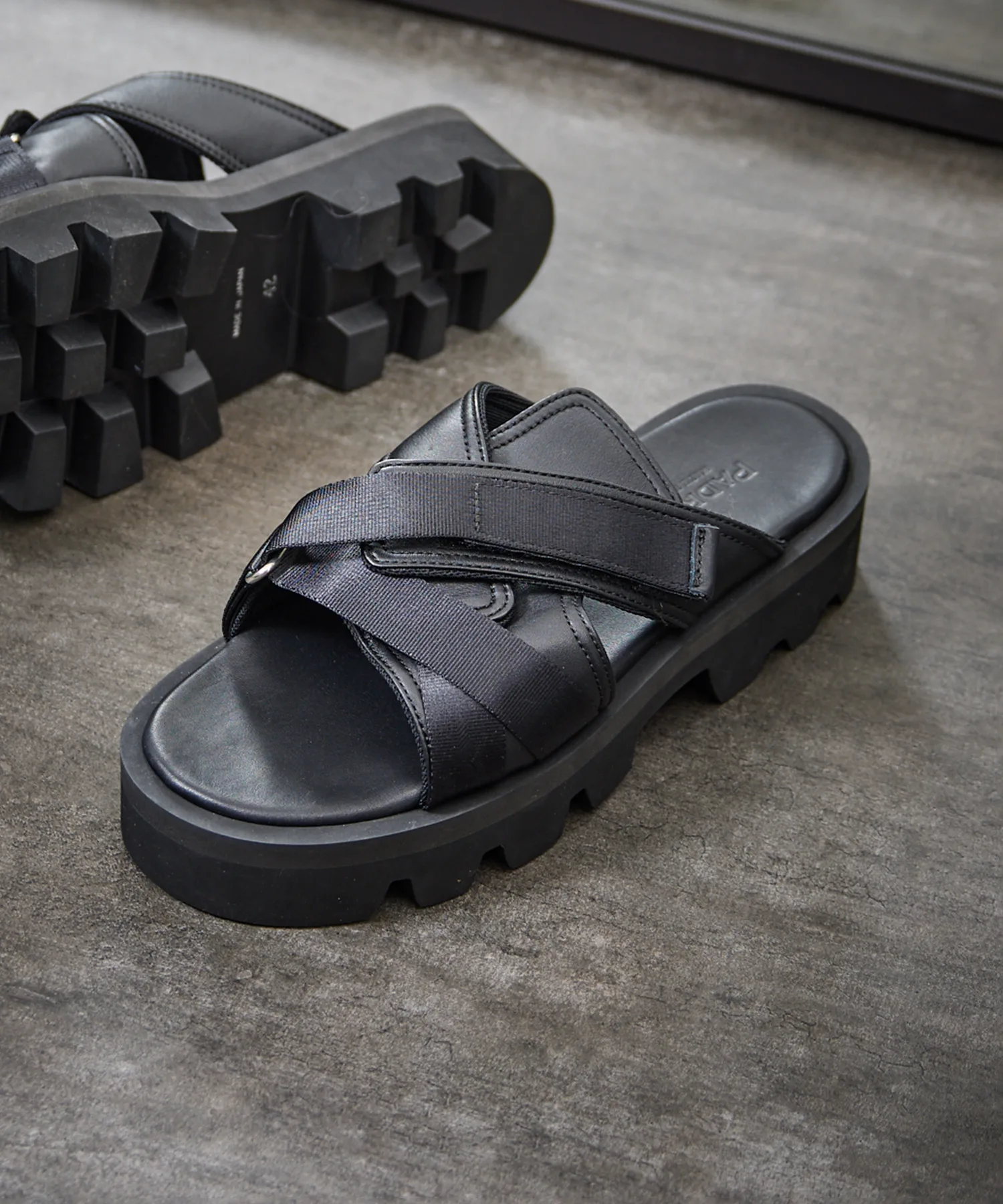 Мужские сандалии с многослойными стропами PADRONE CS MULTI STRAP SANDALS PU2308-3207 черные