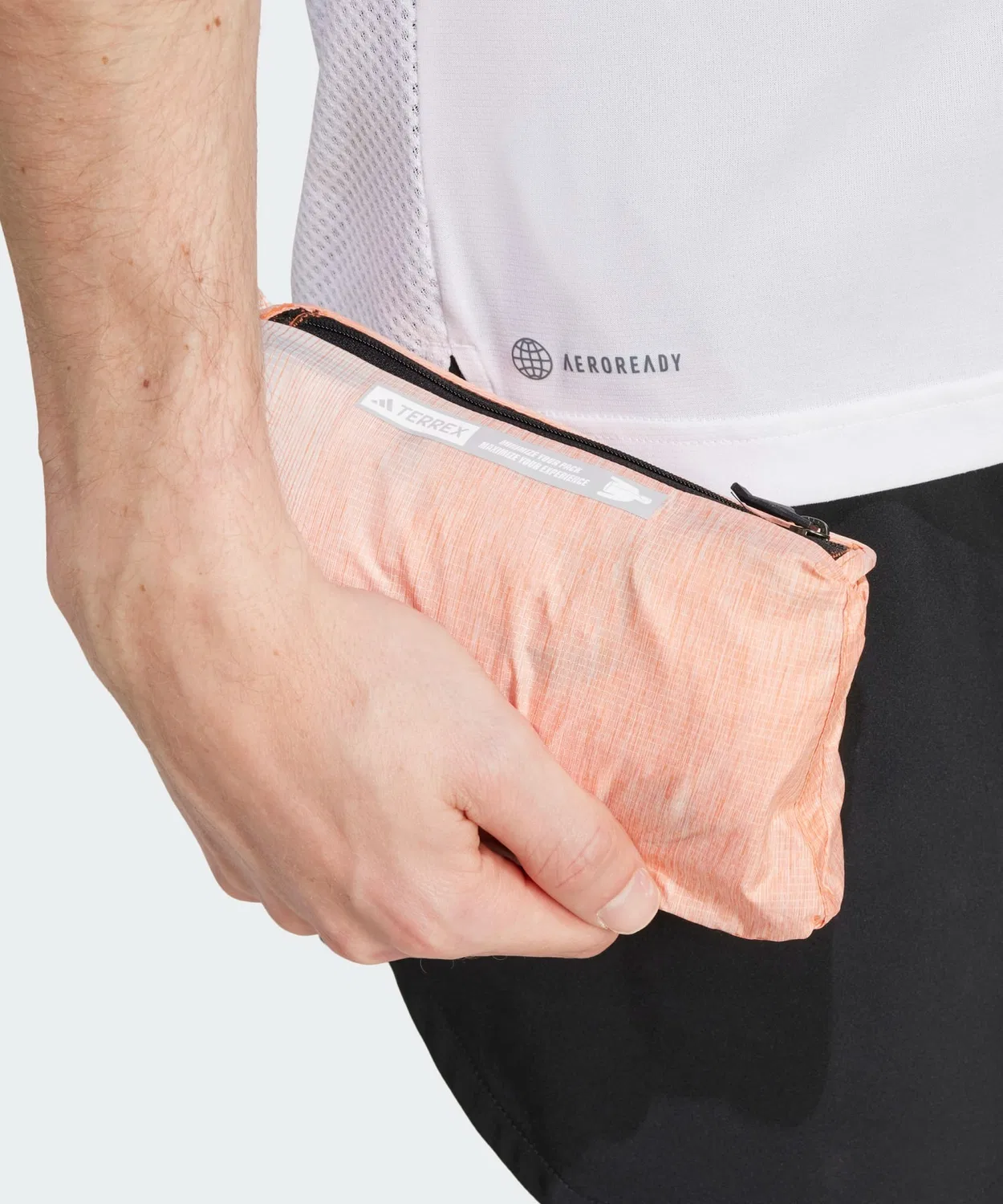 Ветрозащитная куртка для трейлраннинга Adidas Terrex Xperior Light Windweave, белый с красным — фото 4