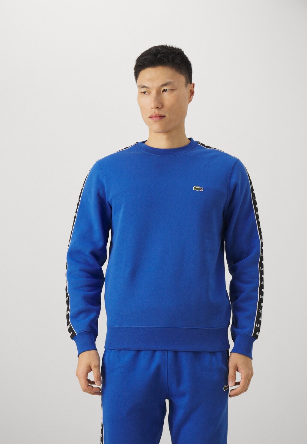 

Толстовка Sweatshirt Tape Lacoste, цвет ladigue