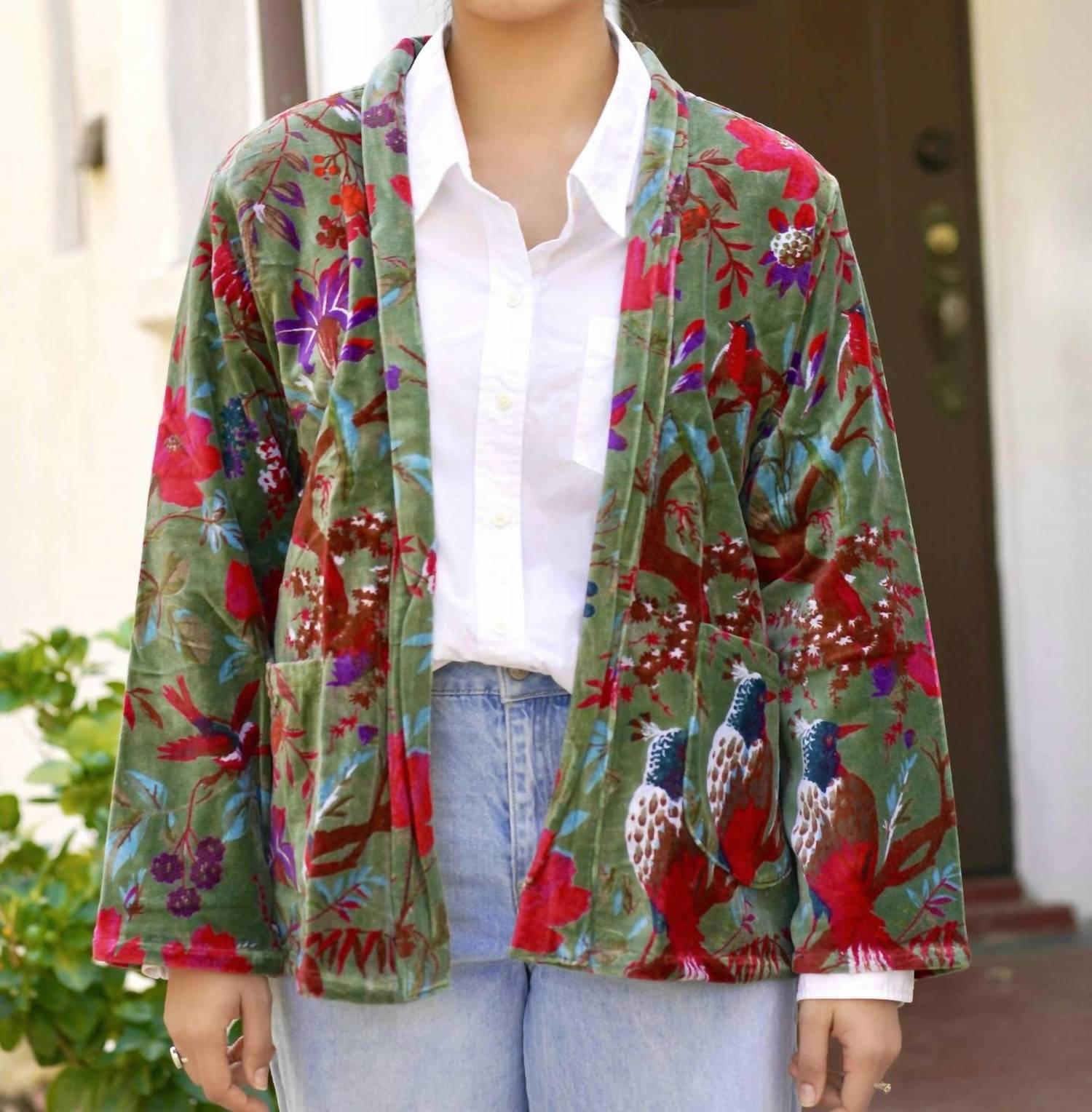 

Астрид бархатная куртка в зеленом цвете Dolma