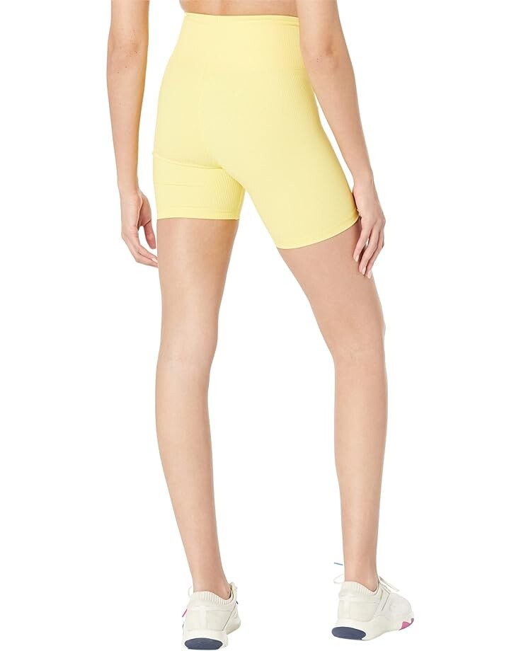 

Шорты YEAR OF OURS Ribbed V-Waist Biker Shorts, цвет Solstice