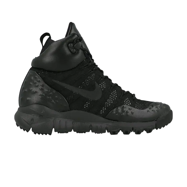 

Кроссовки Nike ACG Lupinek Flyknit 'Triple Black', черный