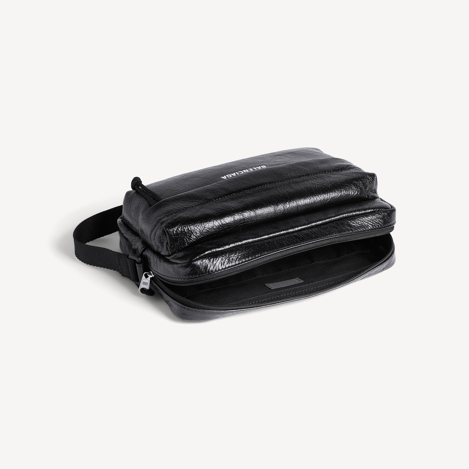 BALENCIAGA Мужская сумка Explorer для камеры в черном цвете — фото 4