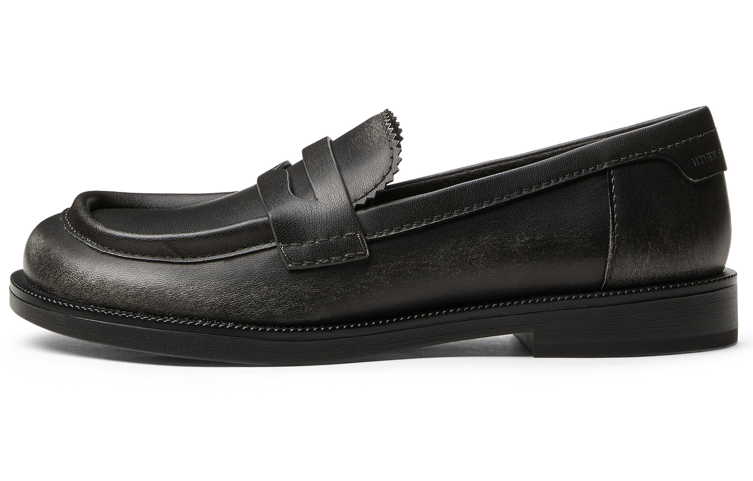 CHARLES&KEITH Чёрные женские лоферы Small Ck на каблуке 2,5 см, цвет Black