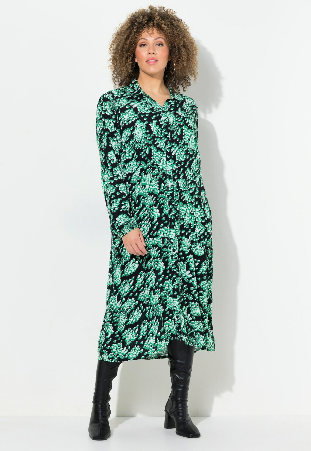 

Платье-рубашка GRAPHIC LONG SLEEVE Ulla Popken, черный