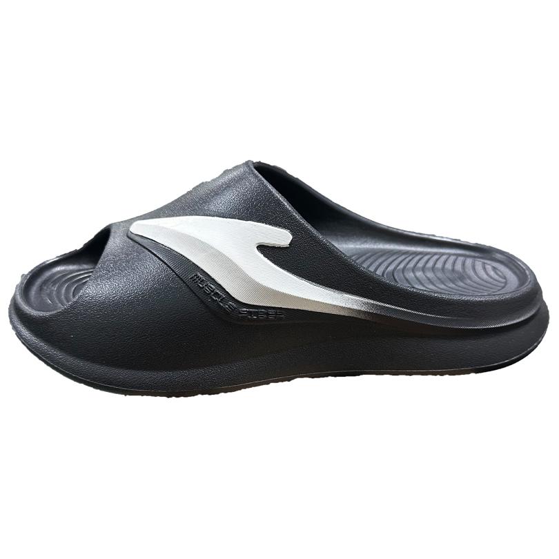 

Эрке Мужские белые слайдеры, микрокристаллический белый/угольный черный (выберите размер больше для лучшей посадки)