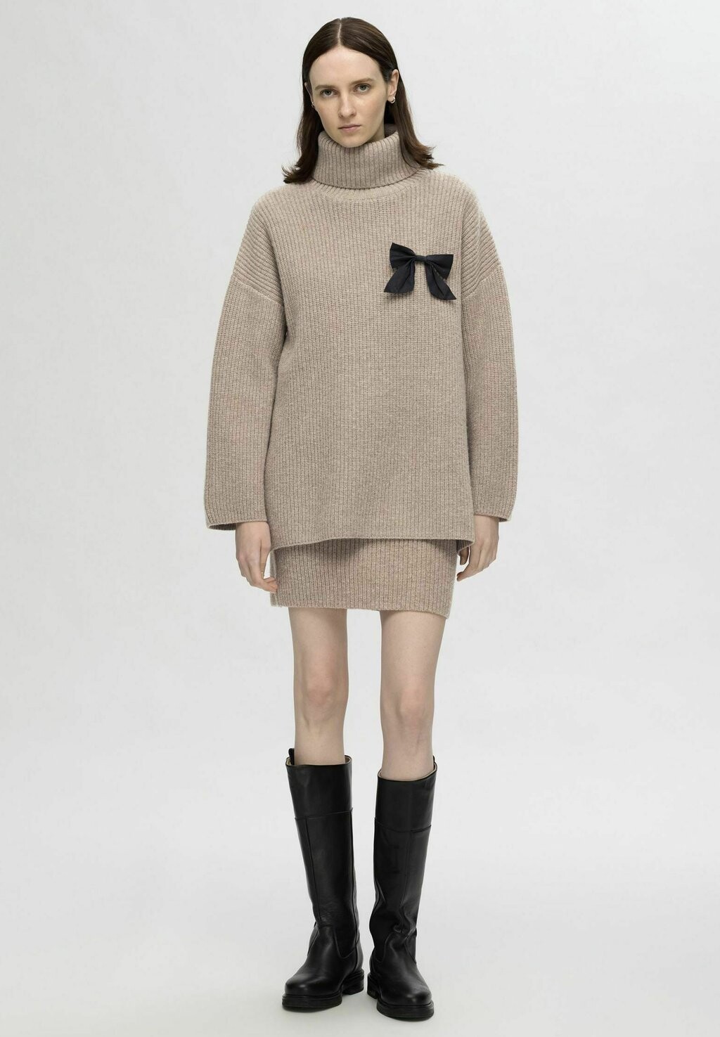 

Джемпер SLFMARY LONG ROLL NECK Selected Femme, бежевый