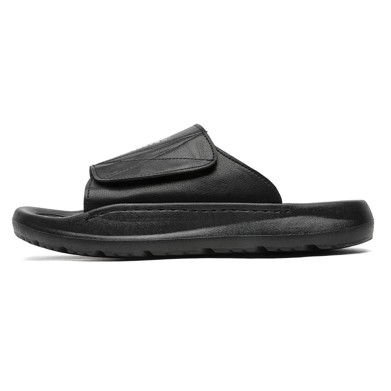 

Тапочки-слайды мужские A fairy tale of a pair of shoes, Black